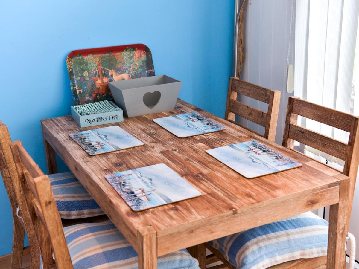 Pass The Keys Gower Beach Staycation Caswell Bay - Sleeps 4 Swansea Extérieur photo