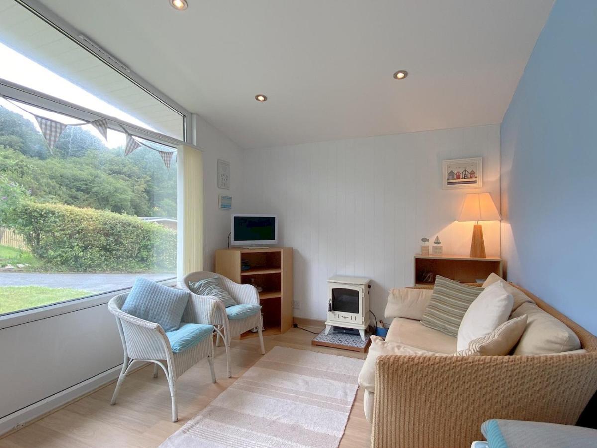Pass The Keys Gower Beach Staycation Caswell Bay - Sleeps 4 Swansea Extérieur photo